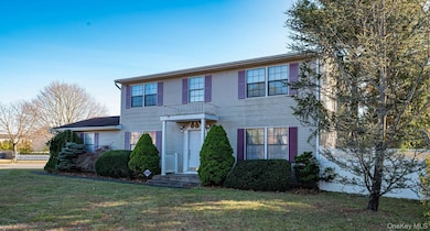 290 E Woodside Ave, East Patchogue, NY 11772 - photo 2