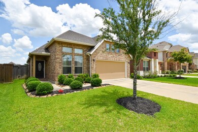 19723 Whistle Creek Ln, Cypress, TX 77433 - photo 2