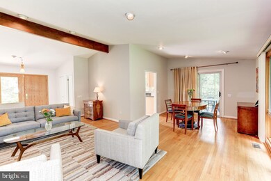 11709 Karen Dr, Potomac, MD 20854 - photo 6