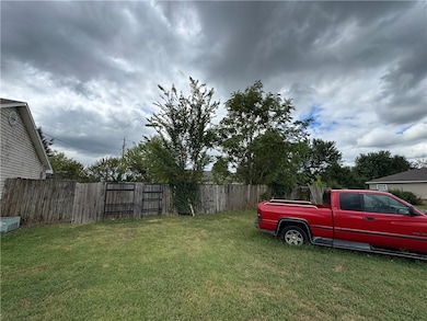 609 6th Ave SW, Gravette, AR 72736 - photo 5