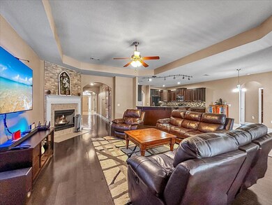 open entertaining areas