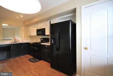 4002 Quaker Ct, North Wales, PA 19454 - photo 7