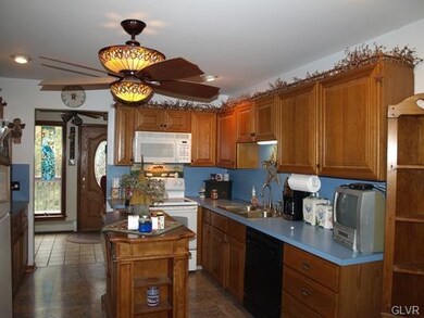 39 Furnace Hill Rd, Boyertown, PA 19512 - photo 7