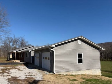 3000 Duvall Valley Rd, Albany, KY 42602 - photo 2