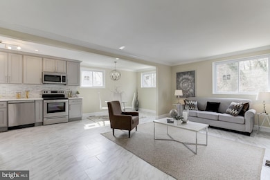 614 Nova Ave, Capitol Heights, MD 20743 - photo 3