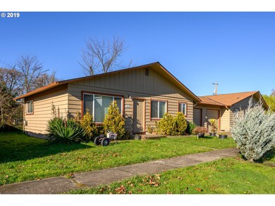 901 S Columbia St, Newberg, OR 97132 - photo 5