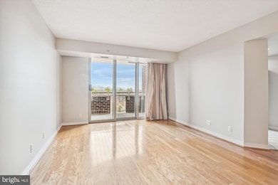 The Wisconsin unit 805, North Bethesda, MD 20852 - photo 5