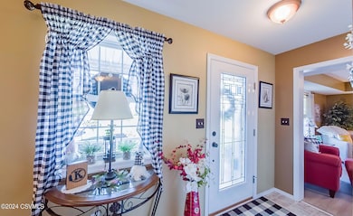 41 Prince George St, Bloomsburg, PA 17815 - photo 4