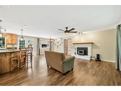 41800 Madrone St, Springfield, OR 97478 - photo 4