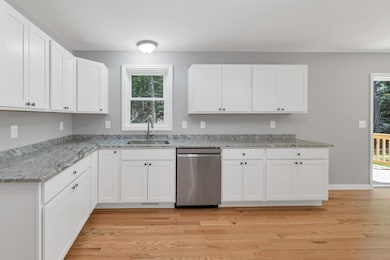 128 Onset Rd, Bennington, NH 03442 - photo 6