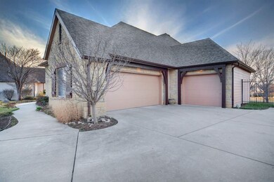 Side- Load Garage