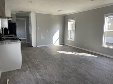 2840 E State Hwy 19 East Hwy E unit 6, Huntsville, TX 77320 - photo 6