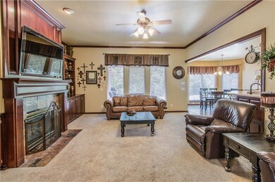 2709 Lancaster Ct, Edmond, OK 73012 - photo 3