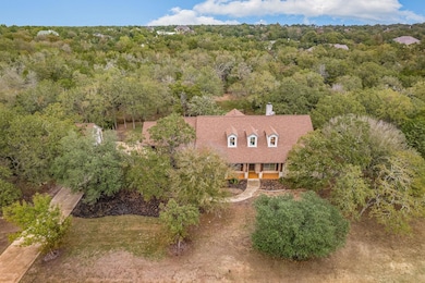 136 Sam Houston Dr, Bastrop, TX 78602 - photo 2