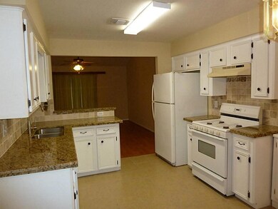 7907 Salge Dr, Houston, TX 77040 - photo 4