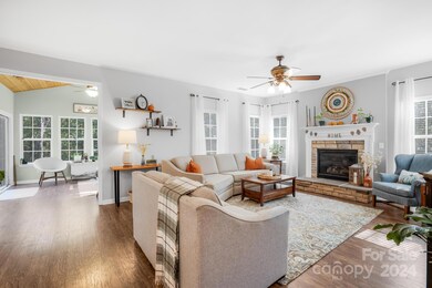 2065 Lantana Ln, Clover, SC 29710 - photo 6