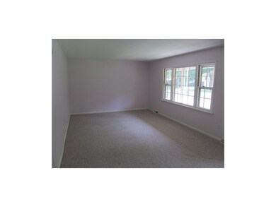 6024 Hauser Dr, Shawnee, KS 66216 - photo 2