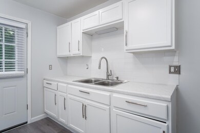 2110 Palmer Ave-6