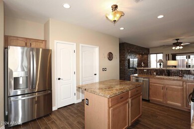 Kitchen2