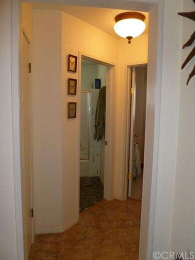 922 Center Ave, Joshua Tree, CA 92252 - photo 7