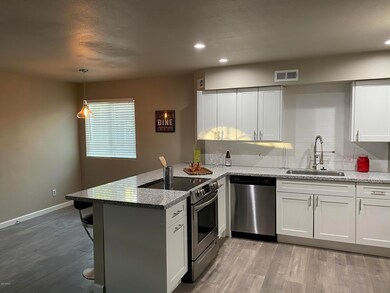 Wow Kitchen