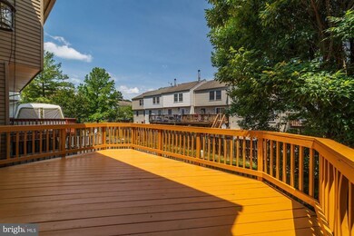 13934 Baton Rouge Ct, Centreville, VA 20121 - photo 2