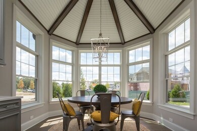 129 Joanne Way, Elmhurst, IL 60126 - photo 3