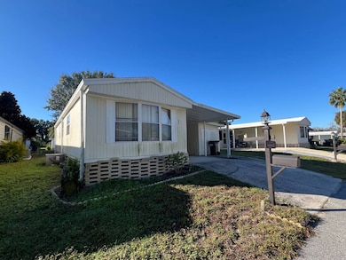 868 Sandtrap Cir, Winter Haven, FL 33881 - photo 2