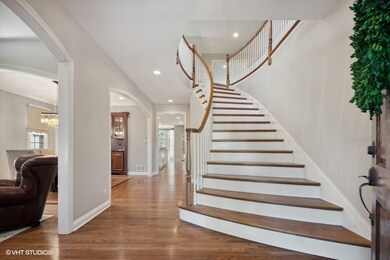 438 W 3rd St, Elmhurst, IL 60126 - photo 3