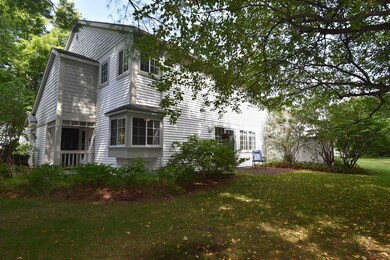 72 Winding Brook Dr, South Burlington, VT 05403 - photo 2