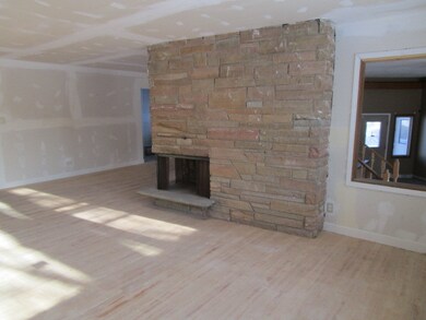 1810 Horeb Ave, Zion, IL 60099 - photo 4