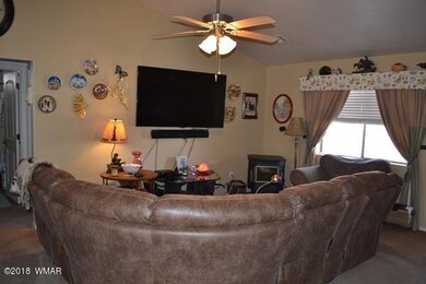 1061 E Jefferson 007