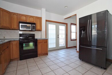 43 Milton St, New Bedford, MA 02740 - photo 7