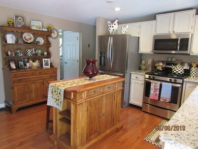 137 1/2 Williams St unit A, Taunton, MA 02780 - photo 7