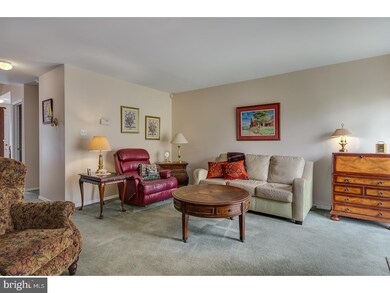 108 Suburban Blvd unit 108, Delran, NJ 08075 - photo 5