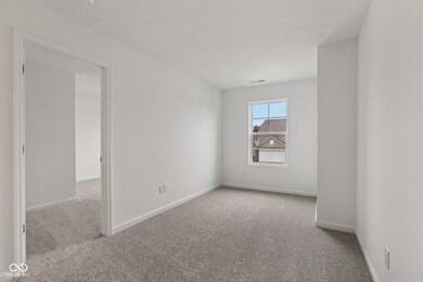 10416 Crystal Coop Ln, Lawrence, IN 46235 - photo 7