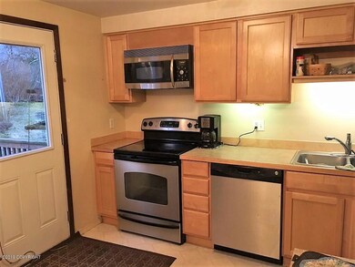 1316 Mylark #32 - Kitchen