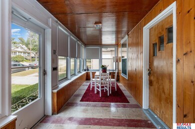 2619 D St, Omaha, NE 68107 - photo 4