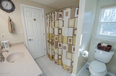 Alt view of master bath