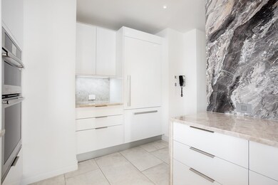 Ritz-Carlton Residences Tower 2 unit 20C, Boston, MA 02111 - photo 4