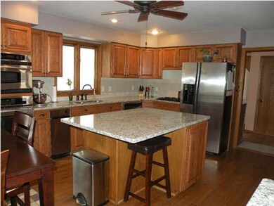 Updated kitchen with granite~