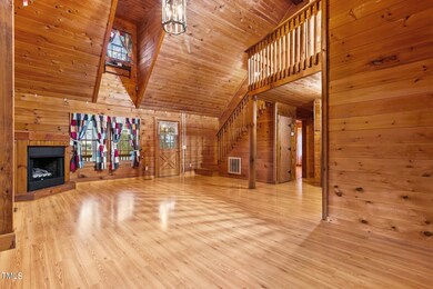 235 W Grove St, Newton Grove, NC 28366 - photo 3