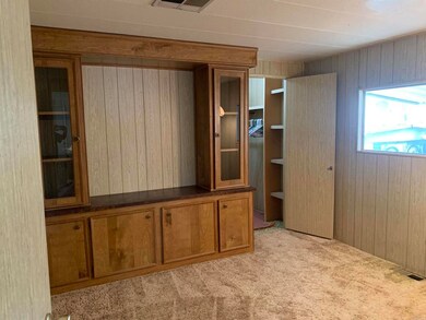 26092 Bamboo Palm Dr, Homeland, CA 92548 - photo 7