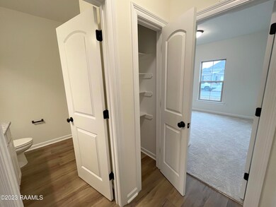 SI136 Second Bed & Bath