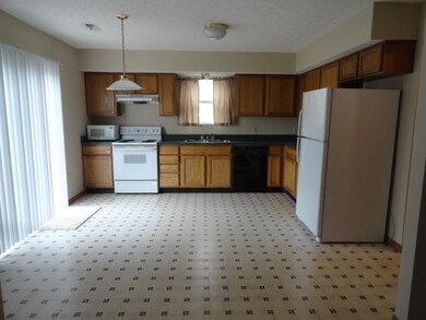Kitchen/Eating Space