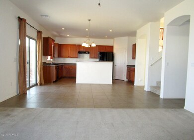 Kitchen  and Breakfast Bar