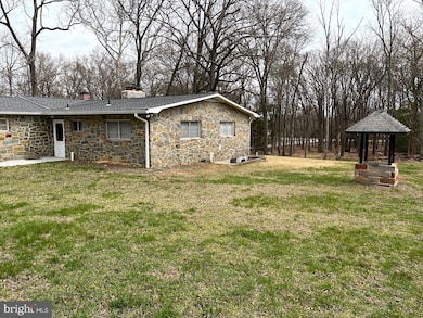 14201 Lancaster Ln, Bowie, MD 20715 - photo 3