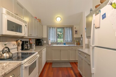 1163 Baker Turn Rd unit 2C, Hartford, VT 05059 - photo 3