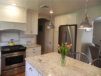 9 Greenbrier Rd, Greenville, RI 02828 - photo 7