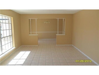 10601 Vista Lomas Dr, El Paso, TX 79935 - photo 3